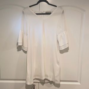 Only worn once and dry cleaned! Super comfy.